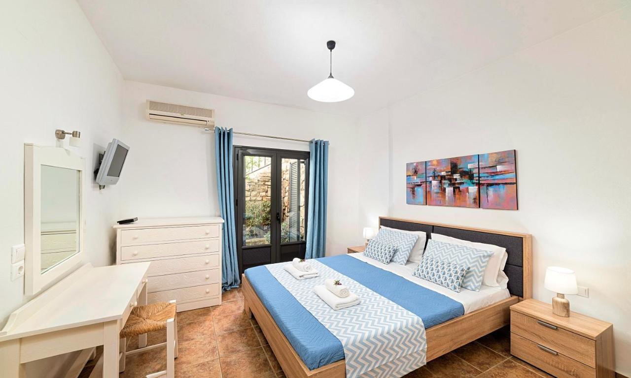 Du Lac Villas Kournás المظهر الخارجي الصورة